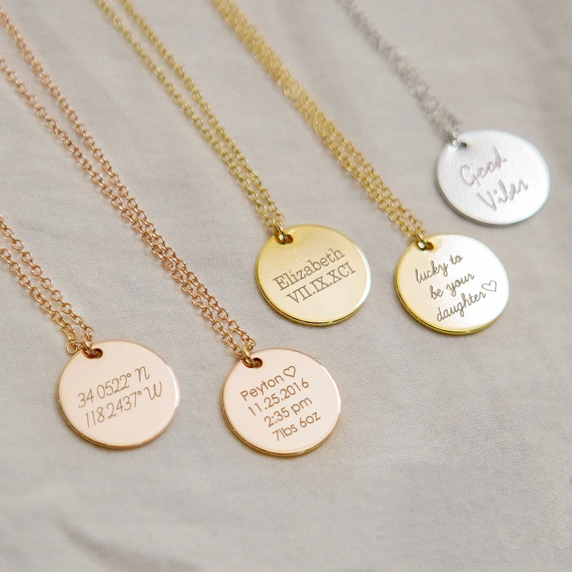 Custom Engraved Names Date Sta - Birth Flower Necklace recension och pris